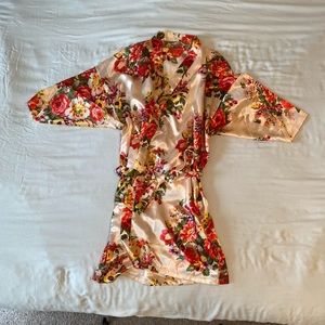 Super Cute Floral Silk Robe